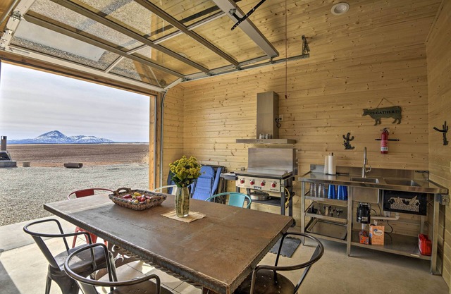 Unique Cortez Family Getaway w/Mountain Views!
