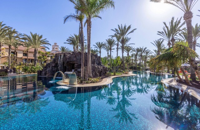 Unique Club at Lopesan Costa Meloneras Resort