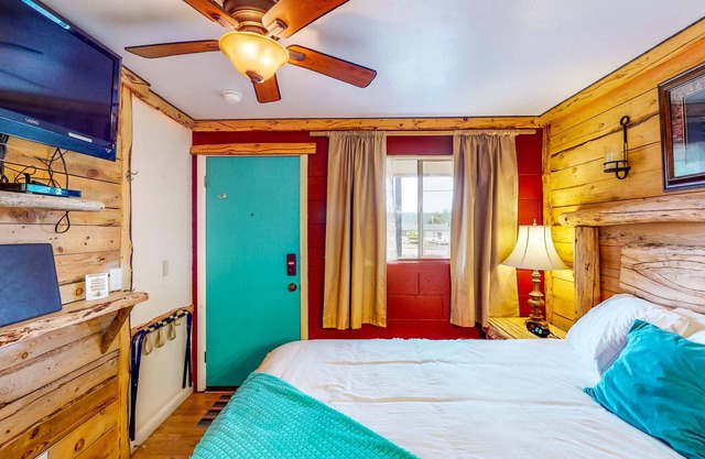 Unique hideaway with great shared amenities
