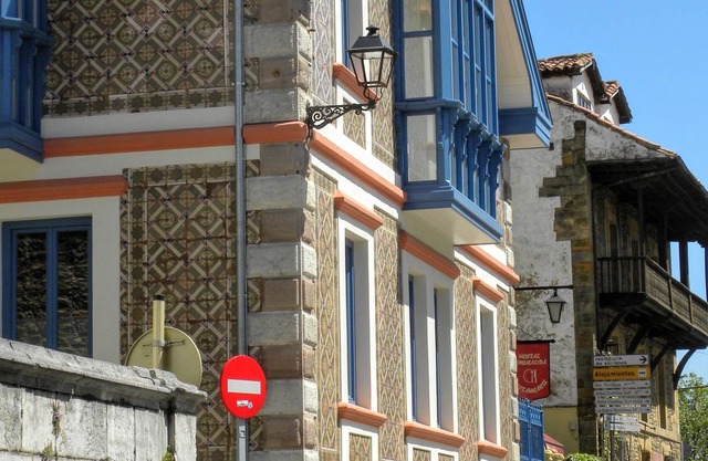 Unique house rehabilitated in the center of Comillas