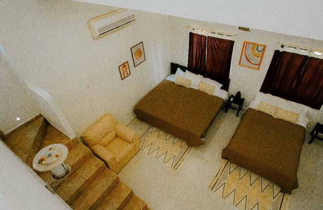 Unique & Large Beachfront Vacation Home