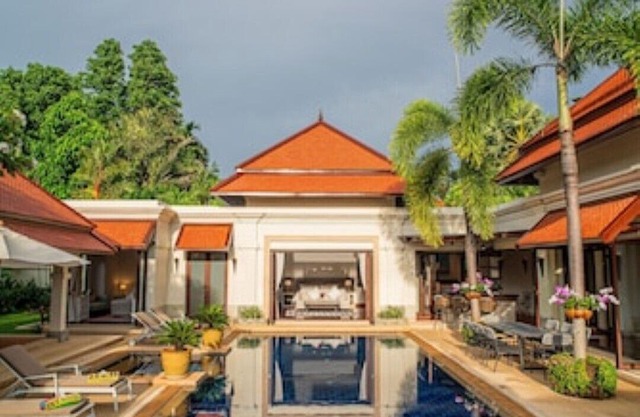Unique Luxury Family Villa in Sai Taan II Bang Tao Phuket Sleeps 12 Persons