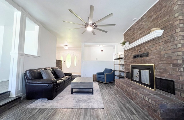 Unique & Newly Renovated Farmhouse w/Pool & Spring Fed Creek Access