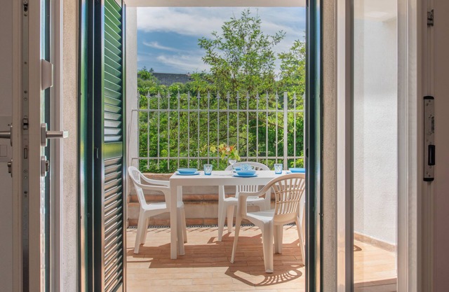 UNIT 3 GALTERI RESIDENCE