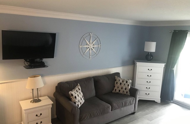 Unit #41 - Ground Floor Deluxe Studio with A/C