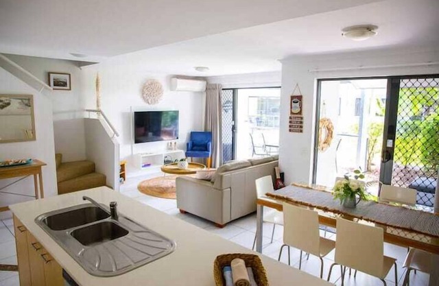 Unit 88 - Tropical Getaway in 2 Bedroom Unit in 4* Resort