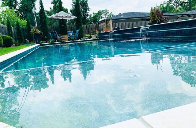 University Home - 6BRs - Sleeps 10