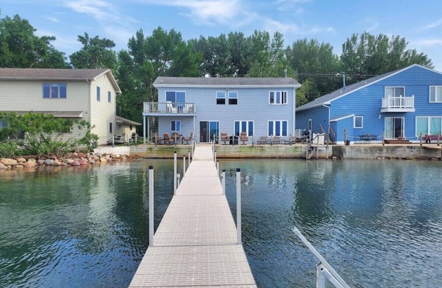 Unsalted Shores Lakehouse on Big Spirit Lake