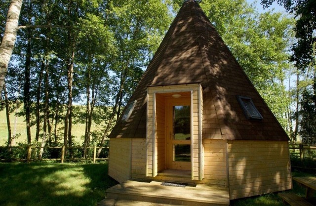 unusual gites in the heart of nature Les Tipis 6