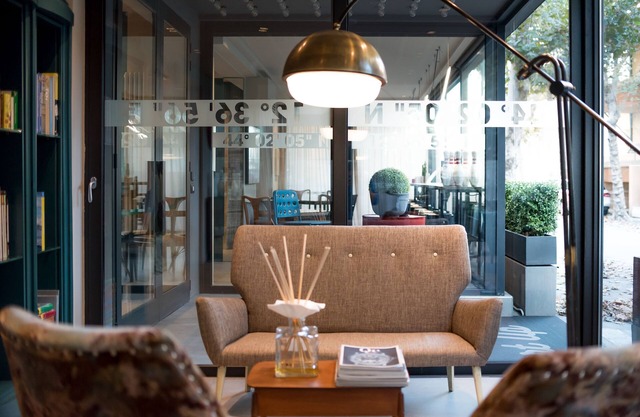 Up Hotel