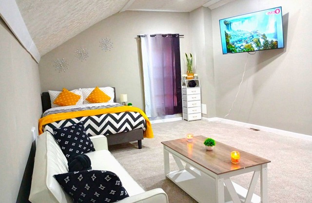 Up Unit Studio in West CLE