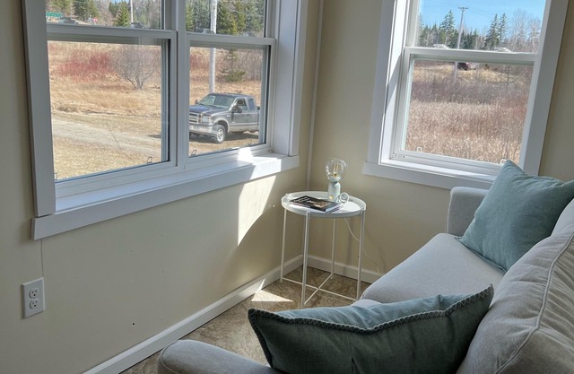 Updated 1900's School House in Central Cape Breton w/wifi and air conditioning
