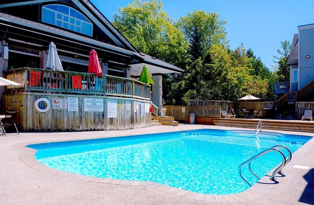 Updated Blue Mountain Studio @ North Creek Resort