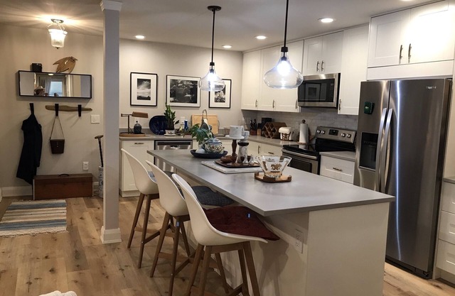 Updated condo in walkable Myers Park