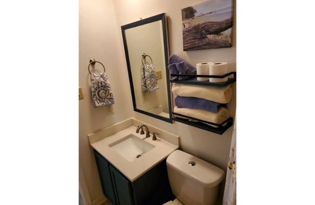 Updated & Cozy 3/2 in Downtown Historic St Marys