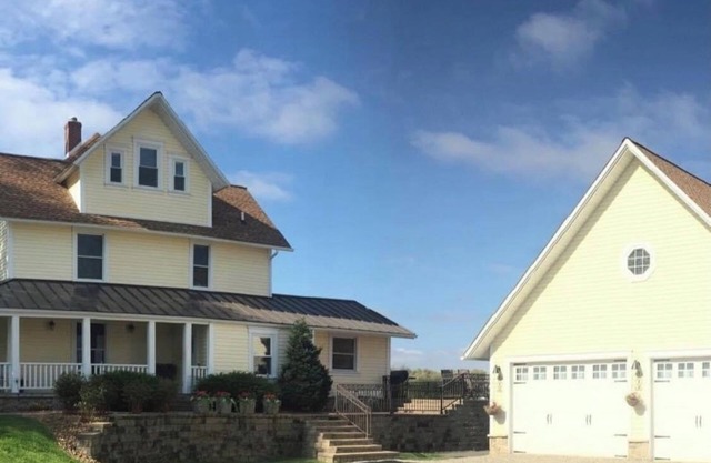 Updated Farmhouse - Sleeps 17 with Deck & Hot Tub on 10 Acres