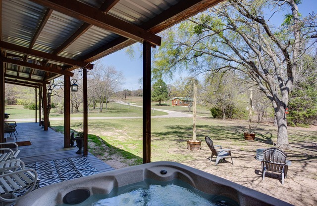 Updated Kingston Home w/Private Hot Tub & Yard!