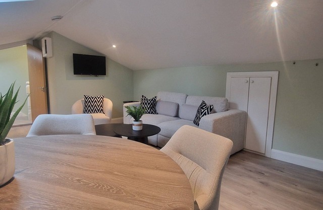 Upgraded Loft Style Duplex at Rathmines Village