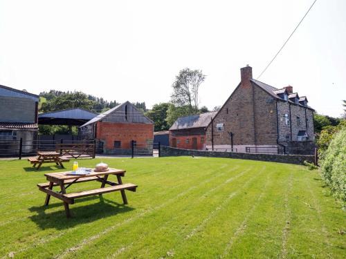 Upper Dolarddyn