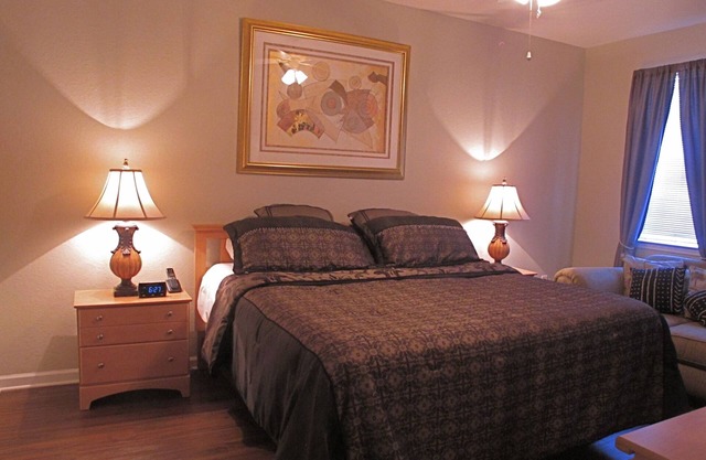 Upscale 2 Bedroom/2 Bathroom Condominium Near Disney, Florida at Terrace Ridge