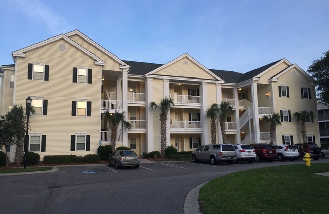 Upscale Condo,Ask About Our Golf Cart,Kid Friendly, Pack-n-Play,HighChair