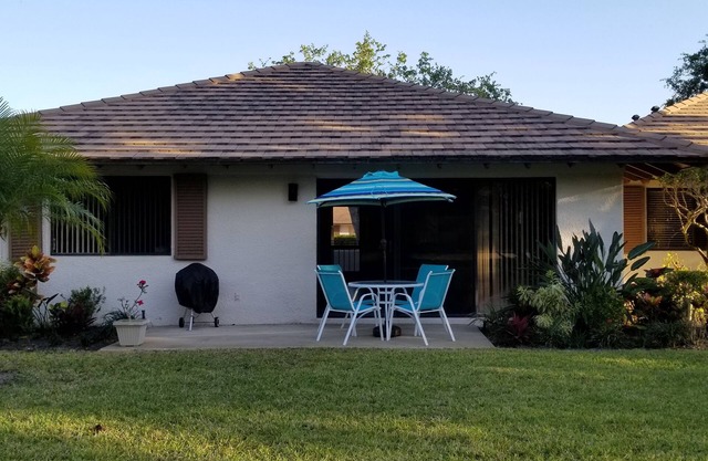 Upscale: Cozy PGA Club Cottage-Minutes from Jupiter