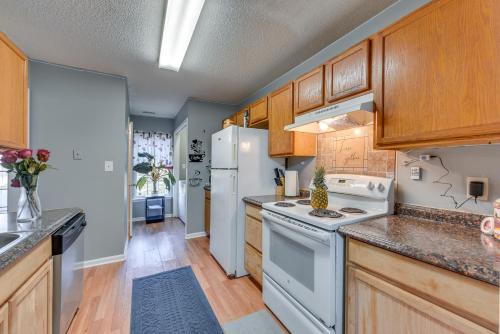 Uptown Charlotte Townhome with Patio and Yard!