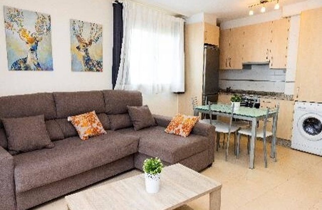 URB. SPACIOUS 2 BEDROOMS