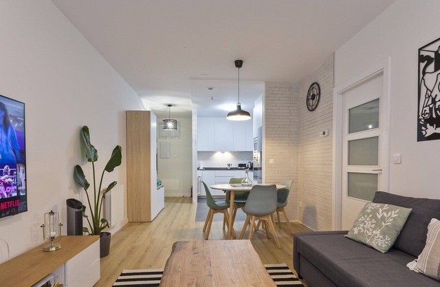 Urban flat nuevo elegante con garaje y Wifi