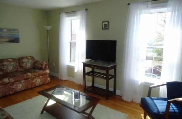 Urban Heritage Suite In The Heart Of Historic Olde Charlottetown