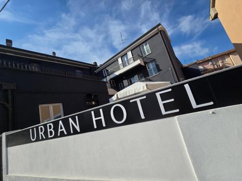 Urban Hotel