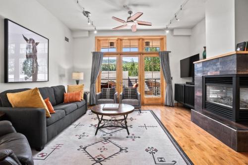 Urban Loft in Downtown Steamboat - Upscale Luxury