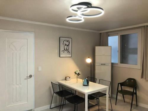 Urban Lux House