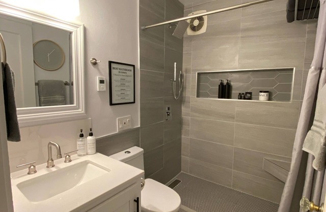 “𝕌𝕣𝕓𝕒𝕟 𝕊𝕦𝕚𝕥𝕖“ 1 bedroom, Lots of Style 🤍 Suite #2