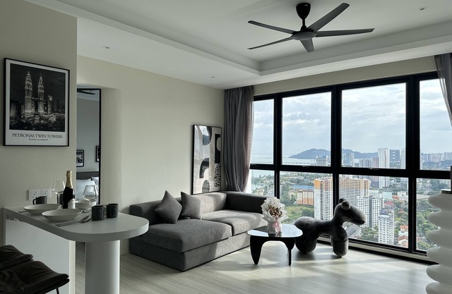 URBAN SUITES SEA VIEW GEORGETOWN PENANG