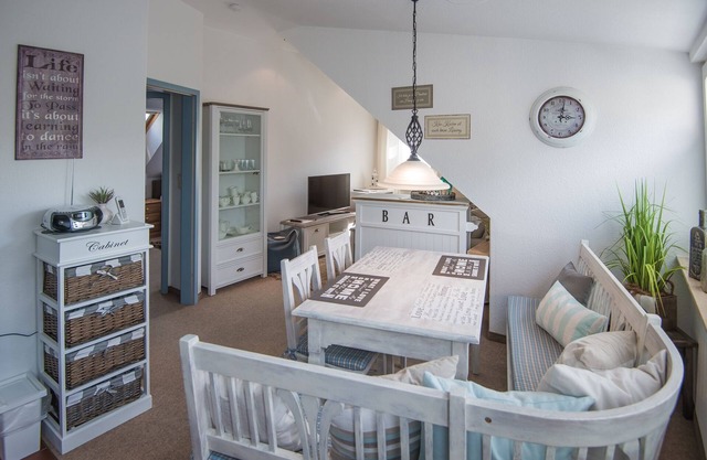 Utkiek - cozy nest in a country house style - vacation for couples and small families