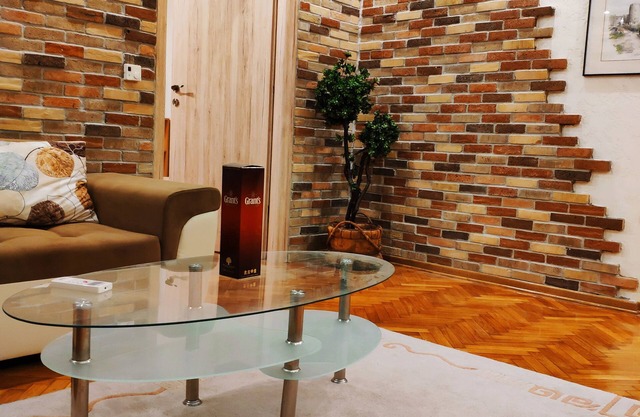 💖 V2 with Love 💖 Vintage ★ Modern and Spacious ★