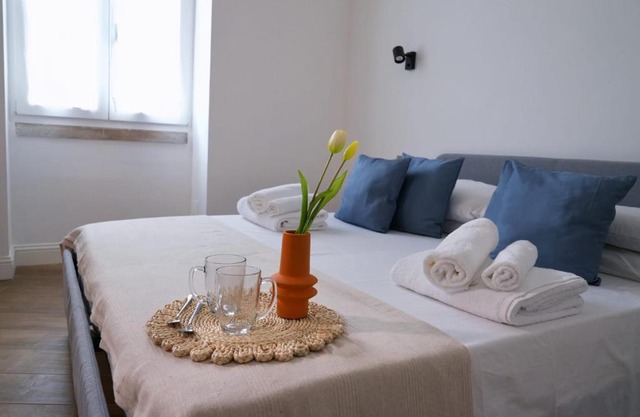 Vaaz Rooms