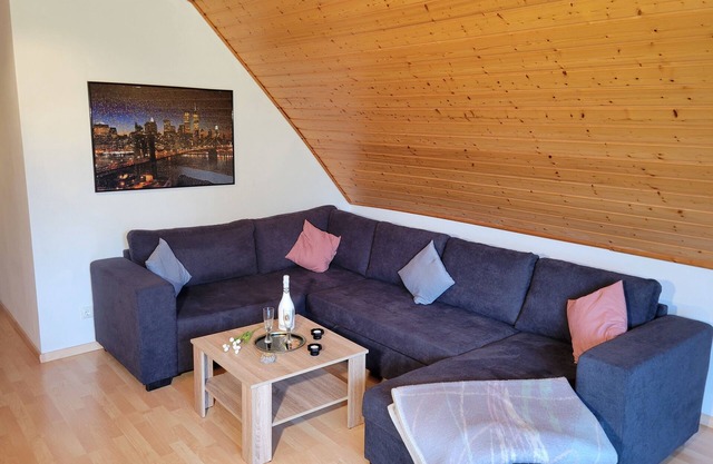Vacation apartment/apartment for 6 guests with 110m² in Hilter am Teutoburger Wald (264947)