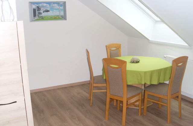 Vacation apartment on the edge of the forest, 50sqm, 2 bedrooms, roof terrace, max. 3 persons