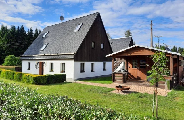 Vacation home on the Erzgebirgskamm - Holiday home Kühnhaide