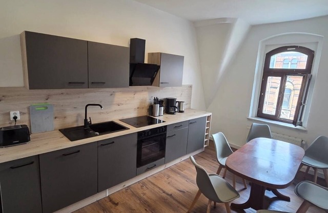 Vacation apartment/apartment for 6 guests with 110m² in Reichenbach im Vogtland (297171)