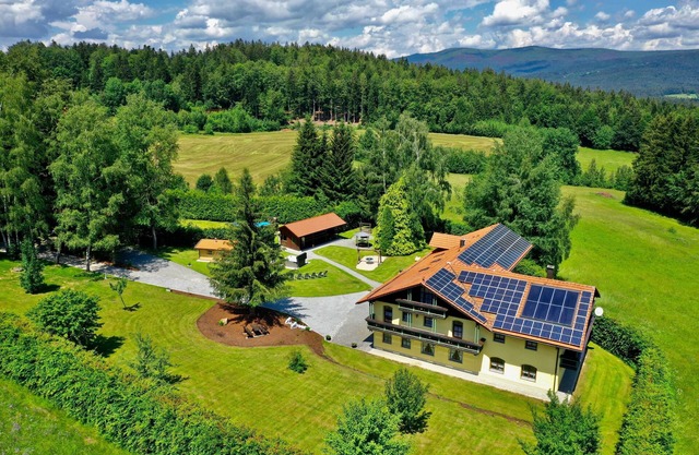 Vacation home for 40 guests with 625m² in Sankt Oswald-Riedlhütte (264618)