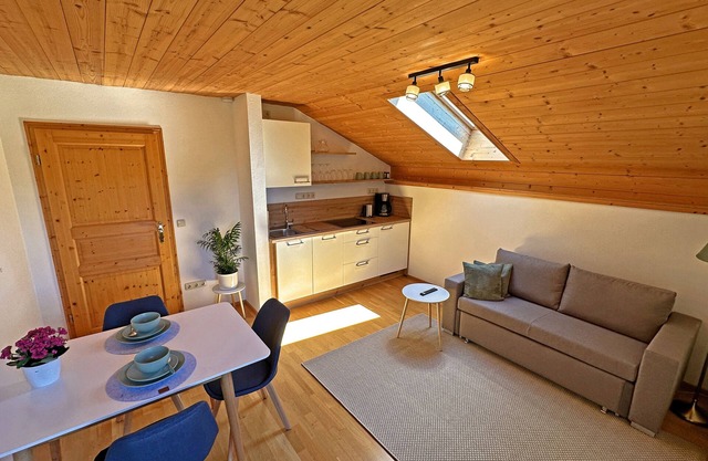 Vacation apartment Göttersberg 38 sqm, separate bedroom, living room with open kitchen and west-facing balcony