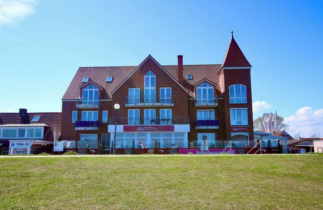 Vacation apartment Seepferdchen with balcony in Schönberg