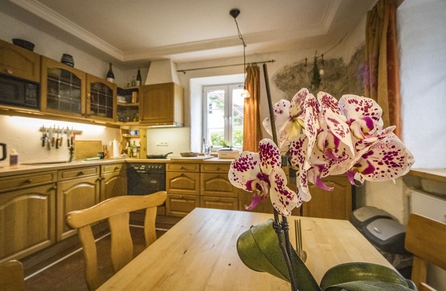 Vacation apartment, 100sqm, 2 bedrooms, fireplace, terrace, sauna and garden