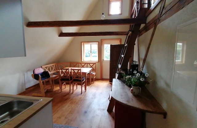 Vacation apartment/apartment for 6 guests with 37m² in Seifhennersdorf (272962)