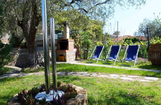 Vacation apartments on the Flower Riviera, rustic dwellings, decorated with love