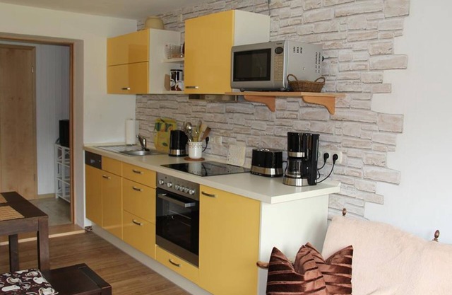 Vacation apartment "Edelweiss" - House "Rotspitze"