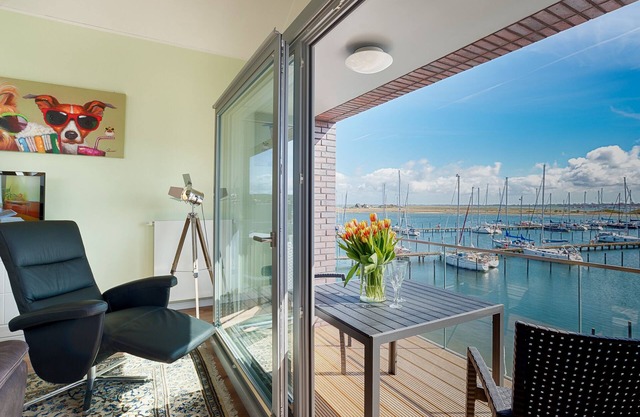 Vacation apartment/apartment for 4 guests with 84m² in Heiligenhafen (38471)